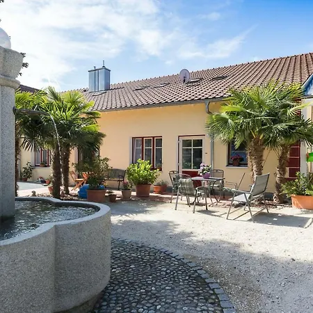 Badischer Hof Apartment Gaienhofen (Baden-Wurttemberg)